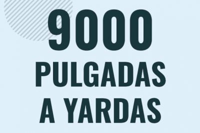 Profesor en pizarra explicando cuanto es 9000 pulgadas en yardas o como pasar de 9000 in a yd