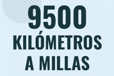 Profesor en pizarra explicando cuanto es 9500 kilometros en millas o como pasar de 9500 km a mi