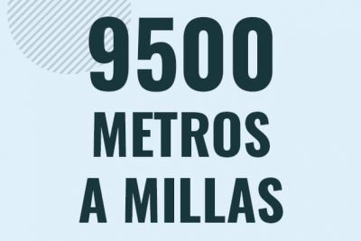 Profesor en pizarra explicando cuanto es 9500 metros en millas o como pasar de 9500 m a mi