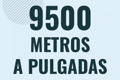 Profesor en pizarra explicando cuanto es 9500 metros en pulgadas o como pasar de 9500 m a in