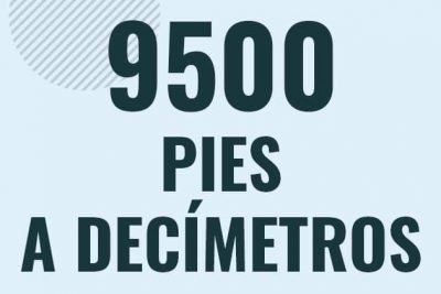Profesor en pizarra explicando cuanto es 9500 pies en decimetros o como pasar de 9500 ft a dm